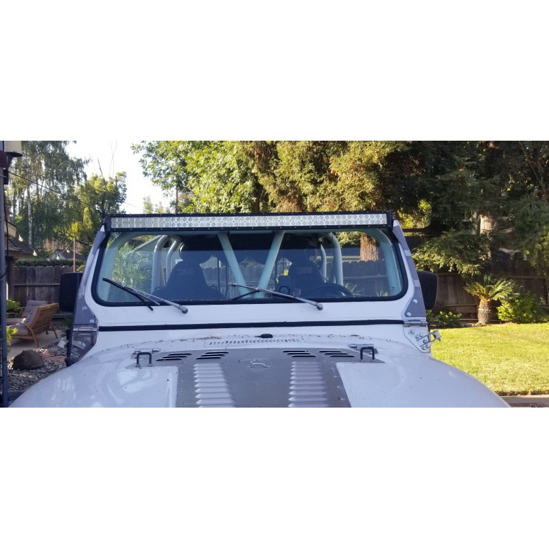 UCF CJ/YJ Aluminum Windshield Guards 50" LED LightBar Mounts