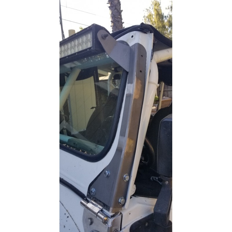 UCF CJ/YJ Aluminum Windshield Guards 50" LED LightBar Mounts